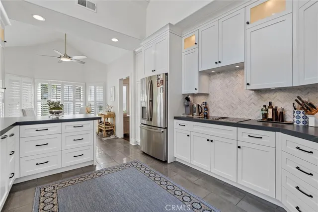 $3,579,000 | 45 Northampton Court, Newport Beach, CA 92660