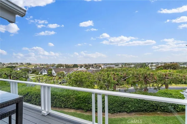 $3,299,000 | 45 Northampton Court, Newport Beach, CA 92660
