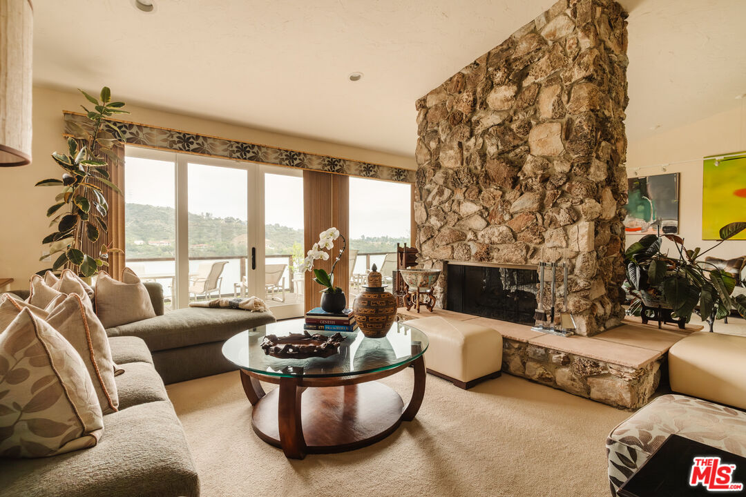 2208 Westridge Road Los Angeles, CA 90049 - Photo 1 of 42
