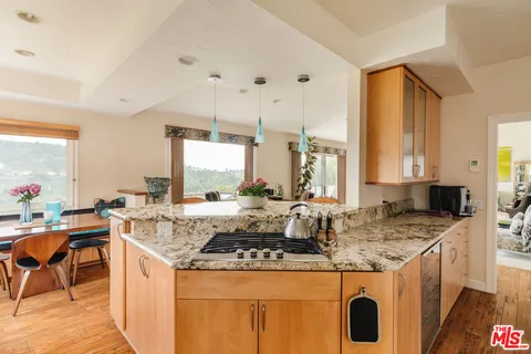 $3,695,000 | 2208 Westridge Road, Los Angeles, CA 90049