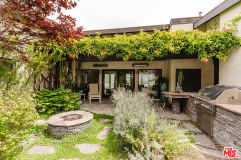 $3,695,000 | 2208 Westridge Road, Los Angeles, CA 90049