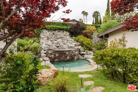 $3,695,000 | 2208 Westridge Road, Los Angeles, CA 90049