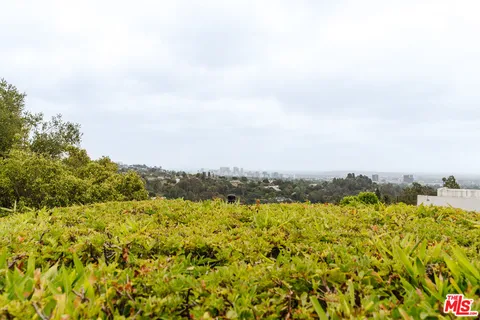 $3,695,000 | 2208 Westridge Road, Los Angeles, CA 90049