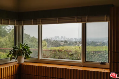 $3,695,000 | 2208 Westridge Road, Los Angeles, CA 90049