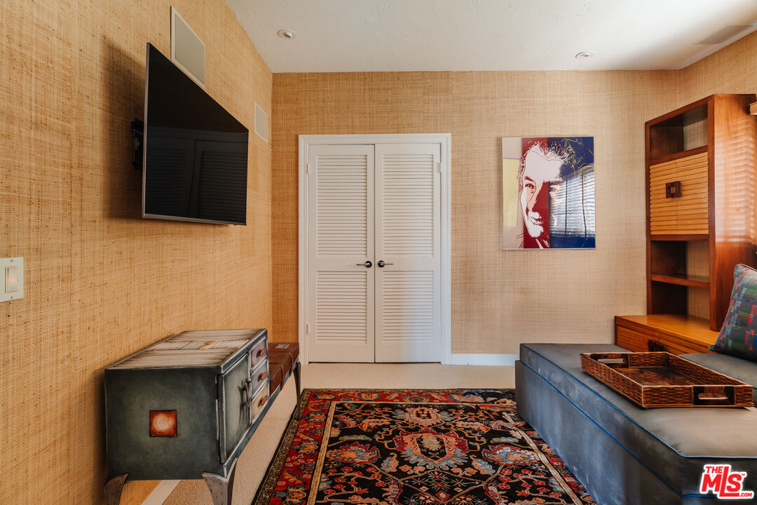 2208 Westridge Road Los Angeles, CA 90049 - Photo 5 of 42