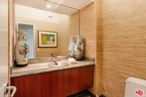 $3,695,000 | 2208 Westridge Road, Los Angeles, CA 90049