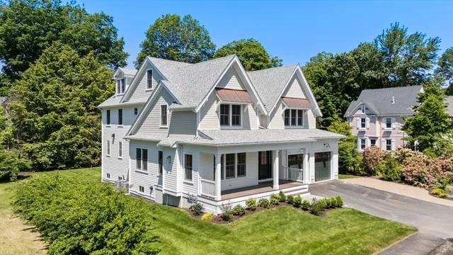 $3,275,000 | 233 Warren Street, Needham, MA 02492