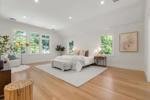 $3,275,000 | 233 Warren Street, Needham, MA 02492