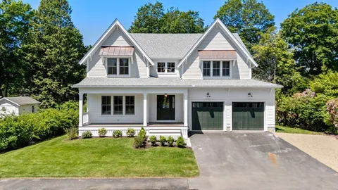$3,275,000 | 233 Warren Street, Needham, MA 02492