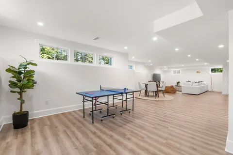 $3,275,000 | 233 Warren Street, Needham, MA 02492