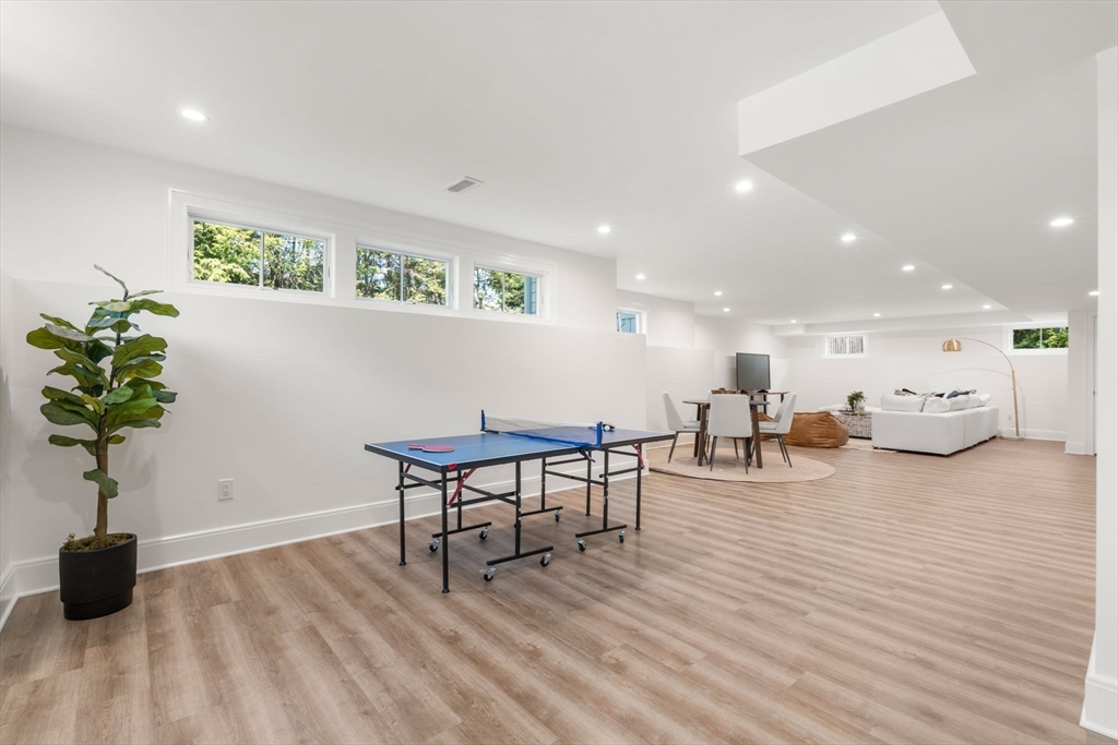 233 Warren Street Needham, MA 02492 - Photo 27 of 38