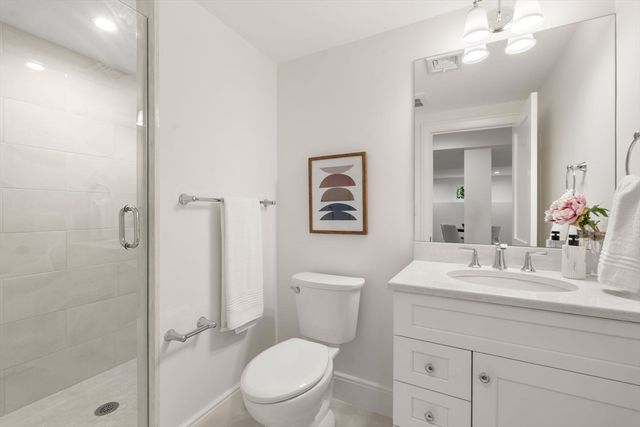 $3,325,000 | 233 Warren Street, Needham, MA 02492