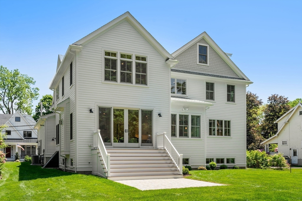 233 Warren Street Needham, MA 02492 - Photo 33 of 38