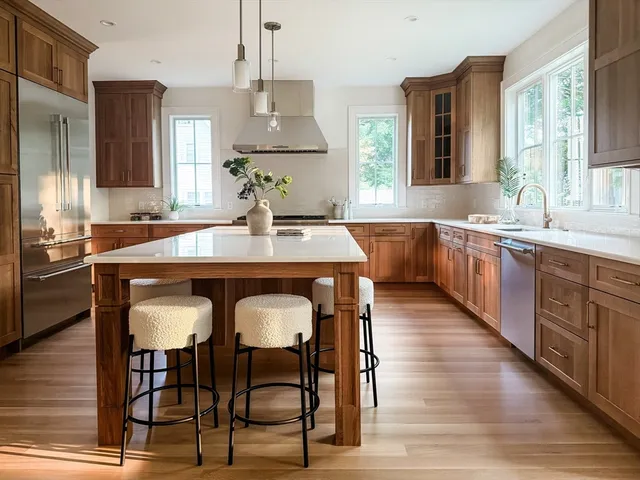 $3,275,000 | 233 Warren Street, Needham, MA 02492