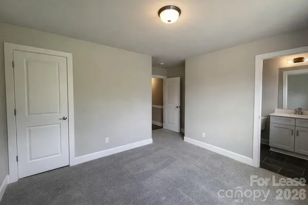 $2,000 | 3928 Winterfield Place, Charlotte, NC 28205