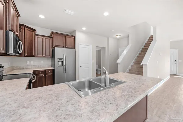 $2,600 | 8645 Bucklebury Drive, Pensacola, FL 32507