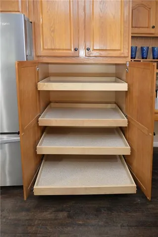 $385,000 | 11 Chadwick Lane, Country Club, MO 64506