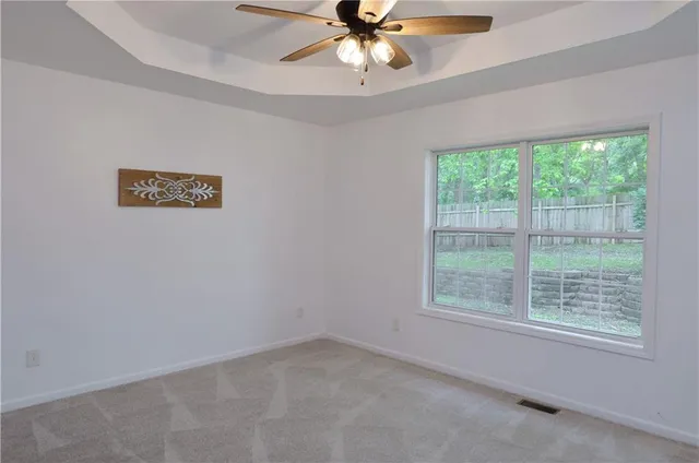 $385,000 | 11 Chadwick Lane, Country Club, MO 64506