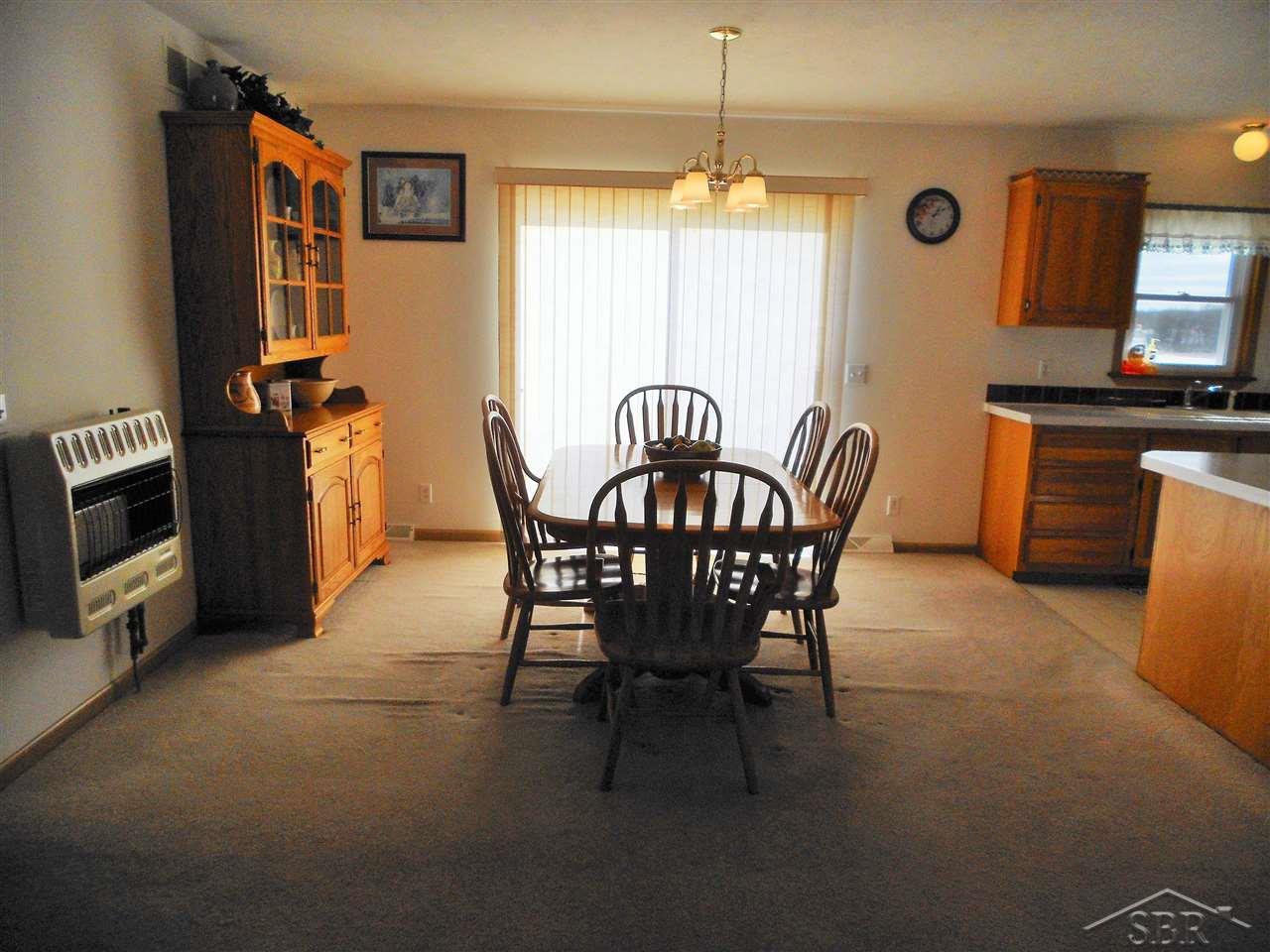 7597 Ora Lake Road Hale, MI 48739 - Photo 4 of 28 50064720-3.JPG