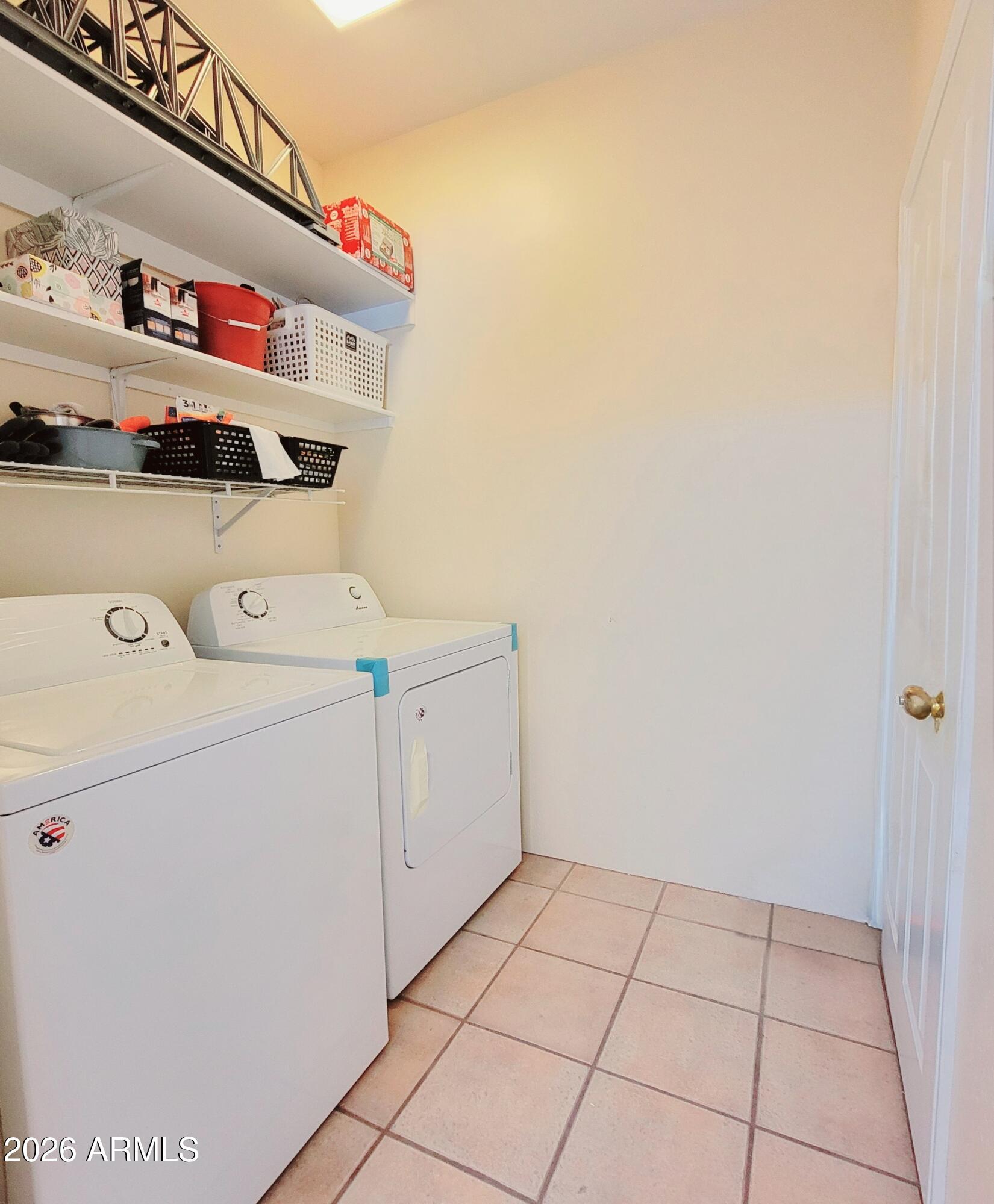 5665 North Vicki Lane Rimrock, AZ 86335 - Photo 15 of 27 a utility room with dryer and washer
