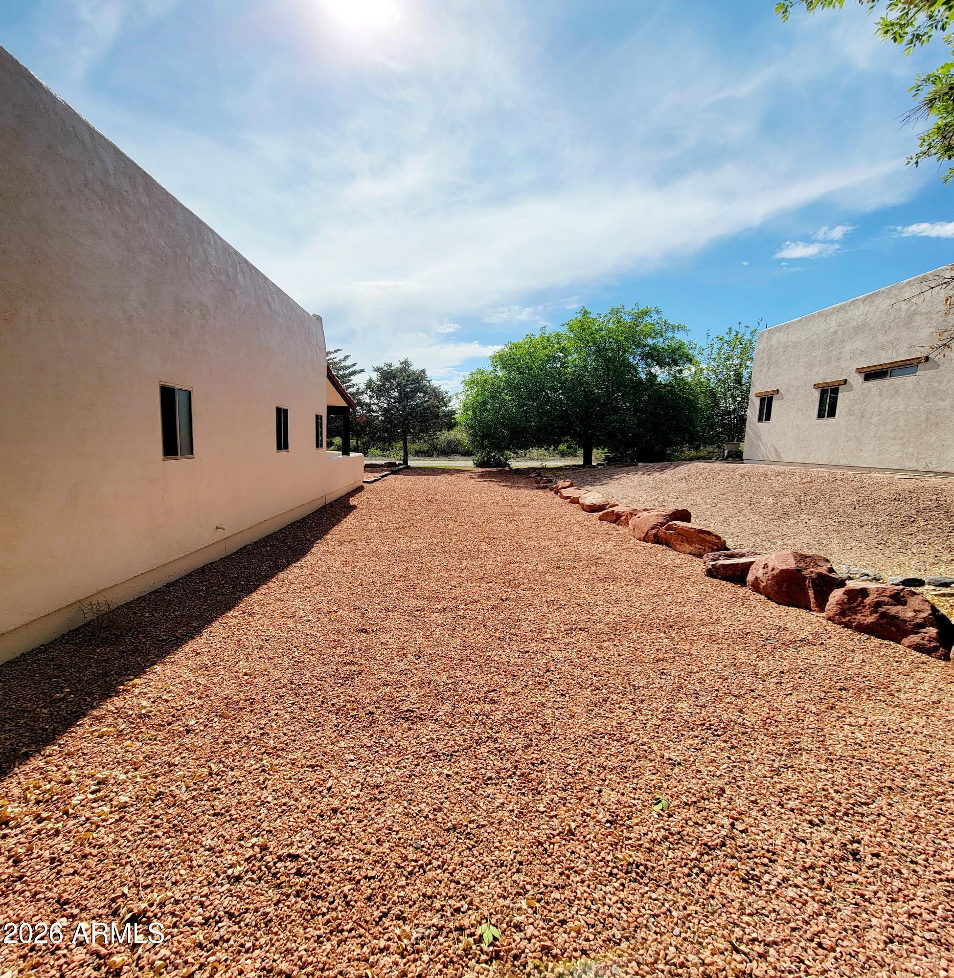 5665 North Vicki Lane Rimrock, AZ 86335 - Photo 23 of 27 a view of a backyard of the house