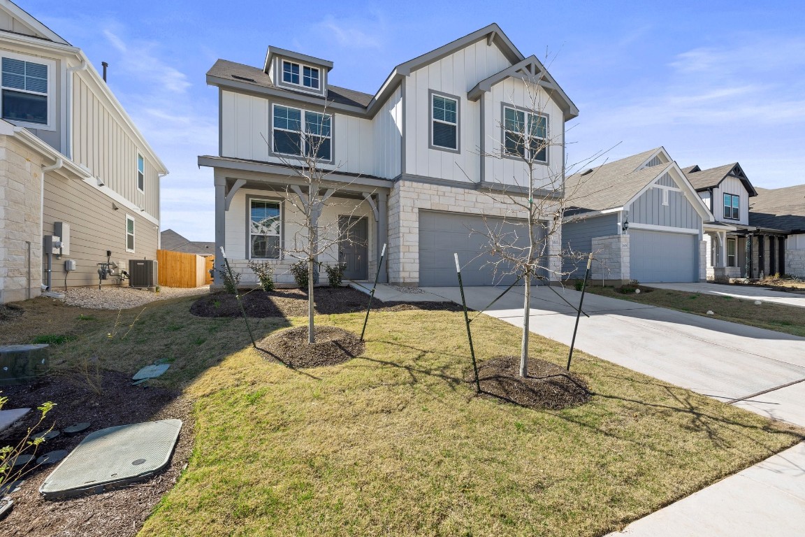 a house view with a swimming pool