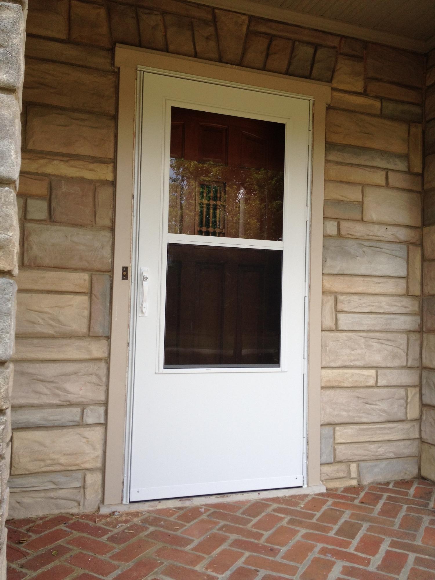 7940 Alpine Road Roanoke, VA 24019 - Photo 7 of 8 Front Storm Door