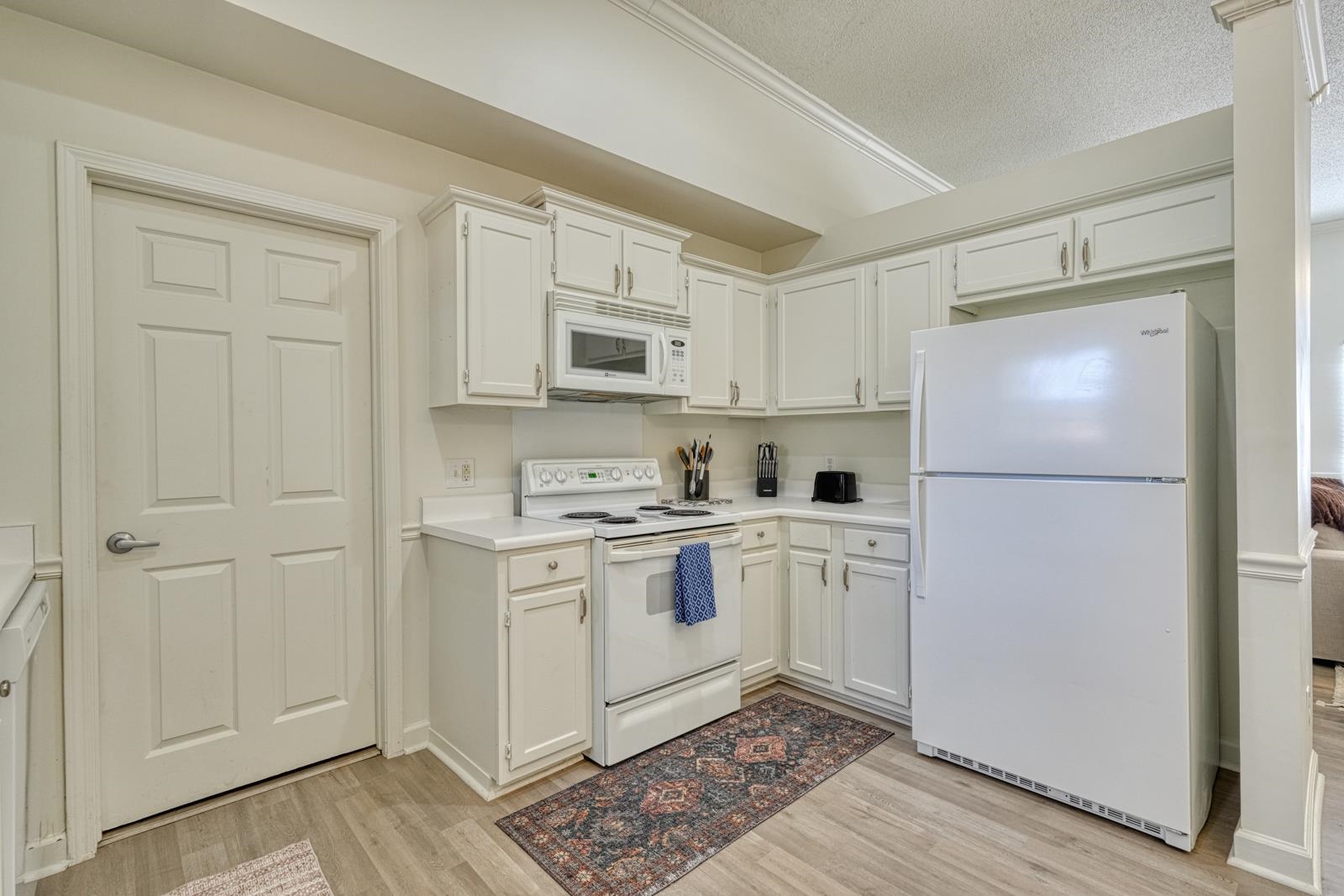 921 Hollyhock Court Boiling Springs, SC 29316 - Photo 13 of 34