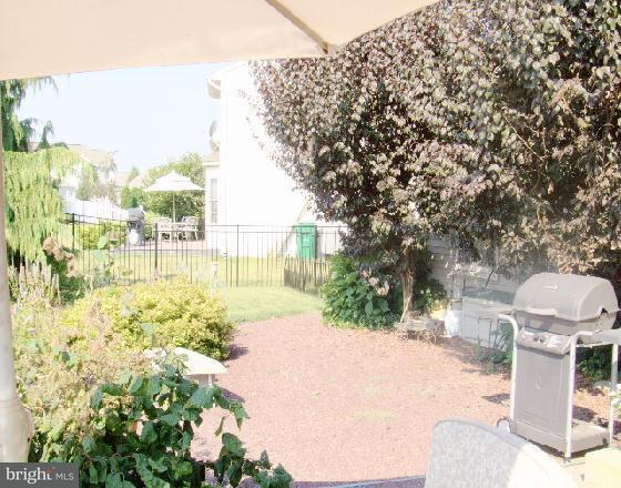 23 Pin Oak Street Palmyra, PA 17078 - Photo 6 of 19