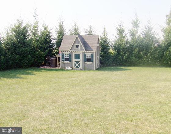 23 Pin Oak Street Palmyra, PA 17078 - Photo 7 of 19