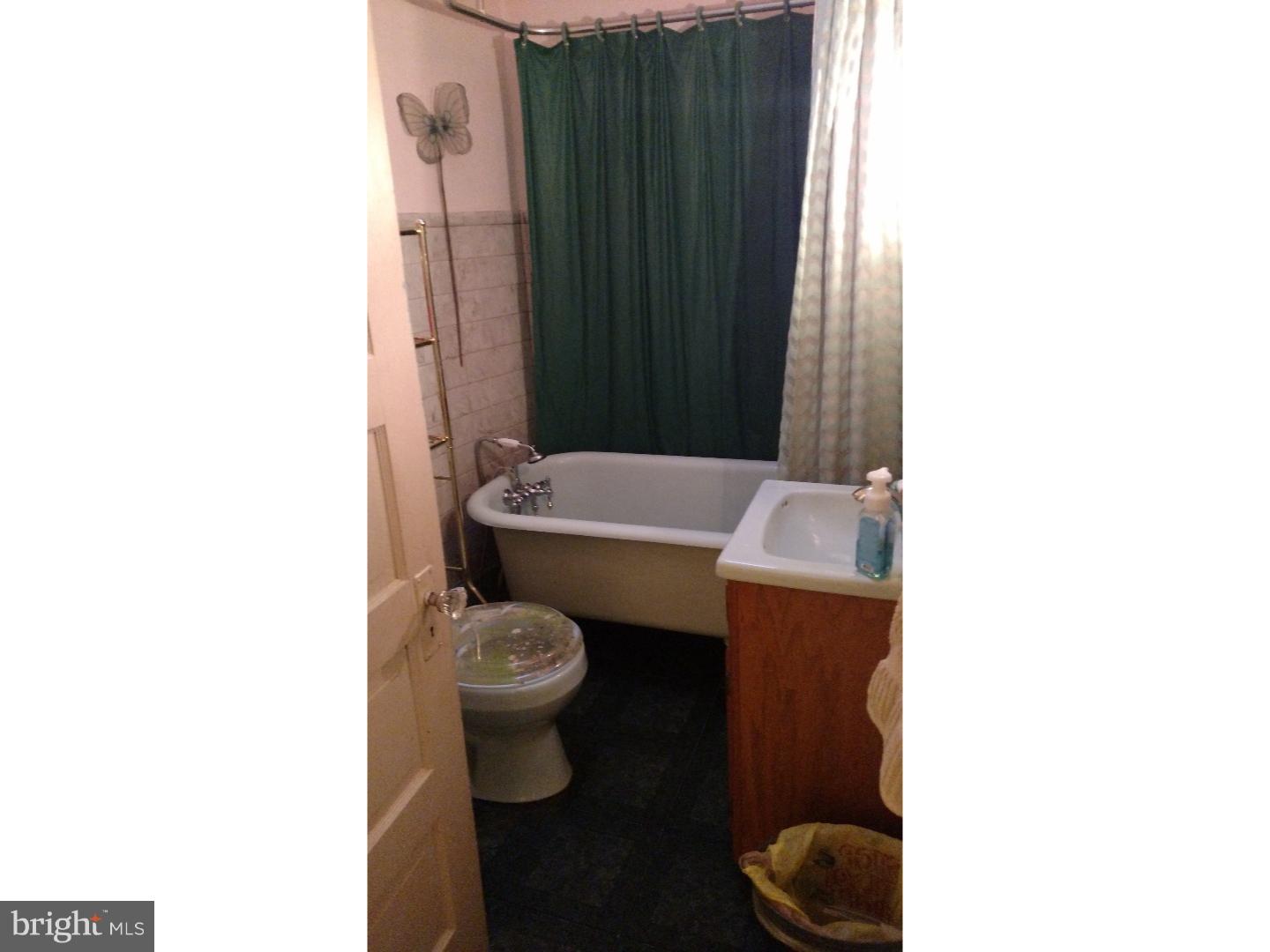 4651 Fernhill Road Philadelphia, PA 19144 - Photo 15 of 20 Gallery Image 15