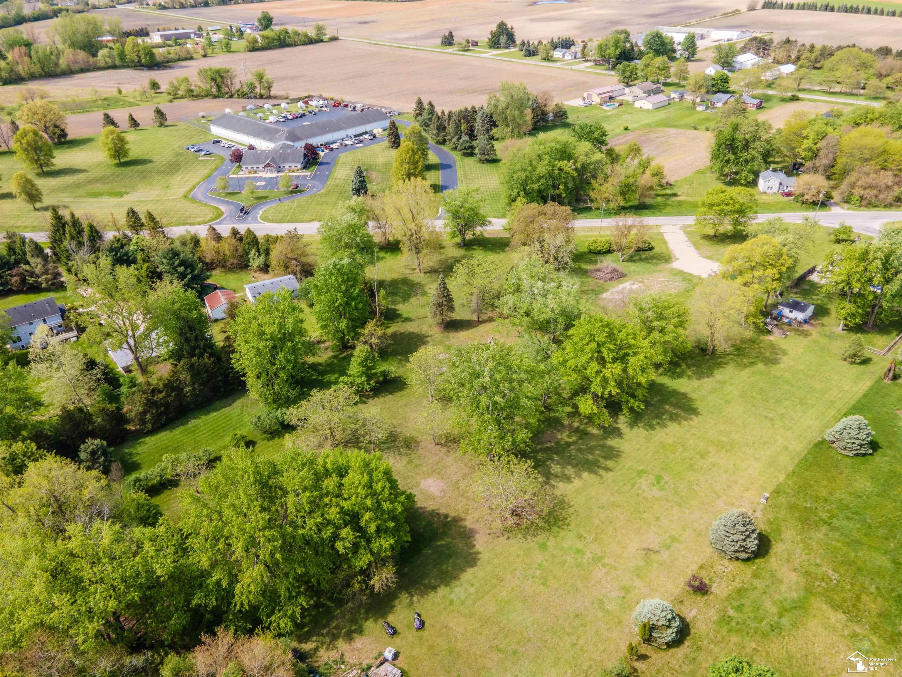 4175 Teal Road Petersburg, MI 49270 - Photo 3 of 8
