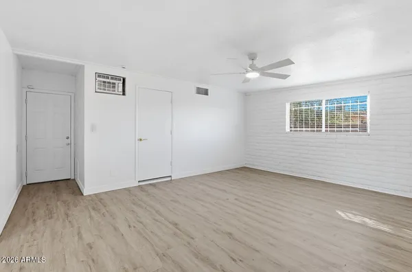 $382,000 | 2314 North 71st Drive, Phoenix, AZ 85035