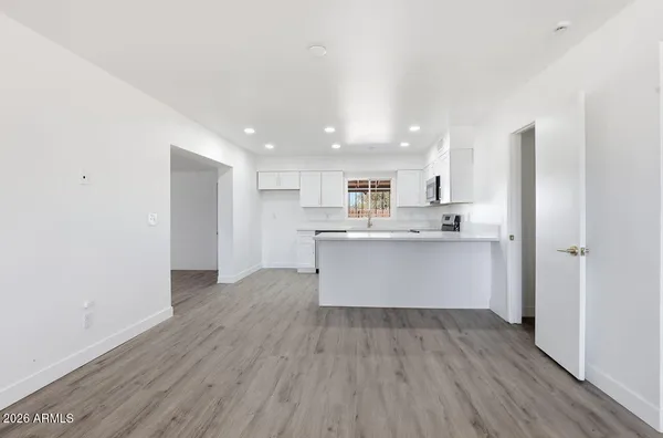 $382,000 | 2314 North 71st Drive, Phoenix, AZ 85035