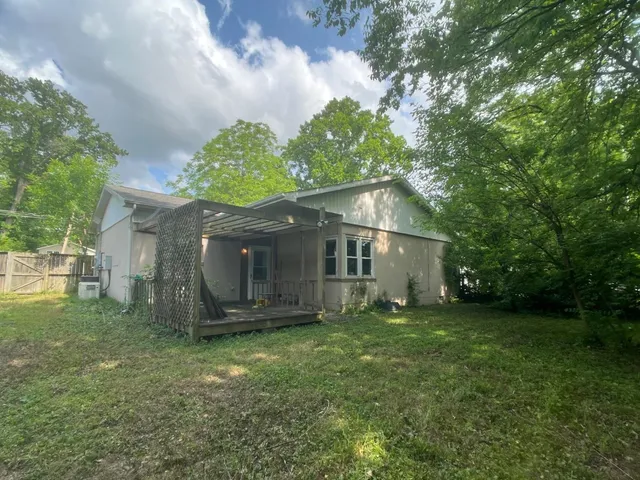 $115,000 | 616 North Oakland Avenue, Carbondale, IL 62901