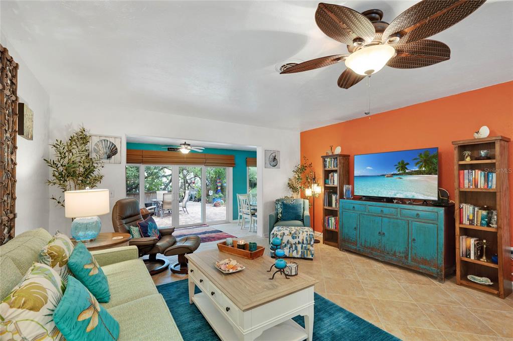 504 58th Street Holmes Beach, FL 34217 - Photo 11 of 42