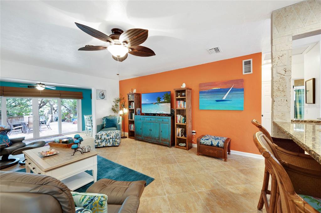 504 58th Street Holmes Beach, FL 34217 - Photo 14 of 42