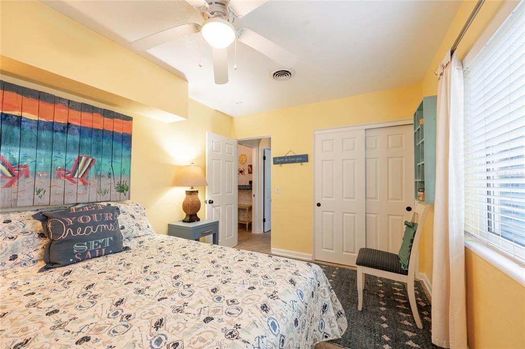 504 58th Street Holmes Beach, FL 34217 - Photo 32 of 42