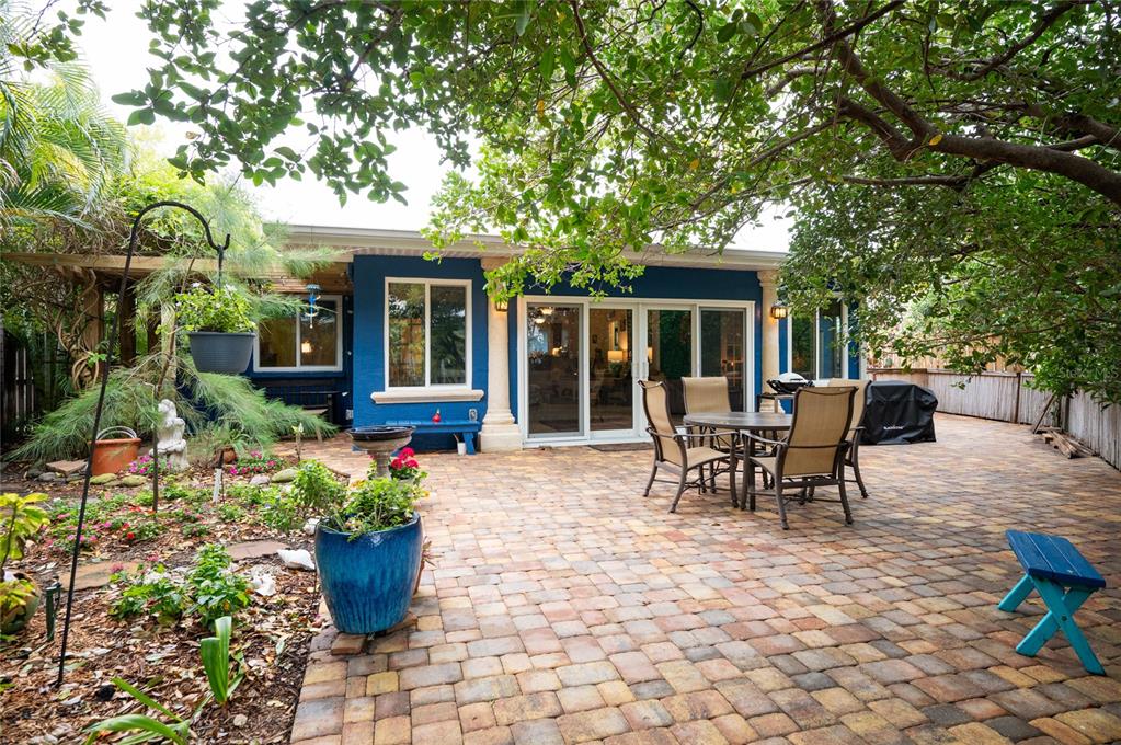 504 58th Street Holmes Beach, FL 34217 - Photo 35 of 42