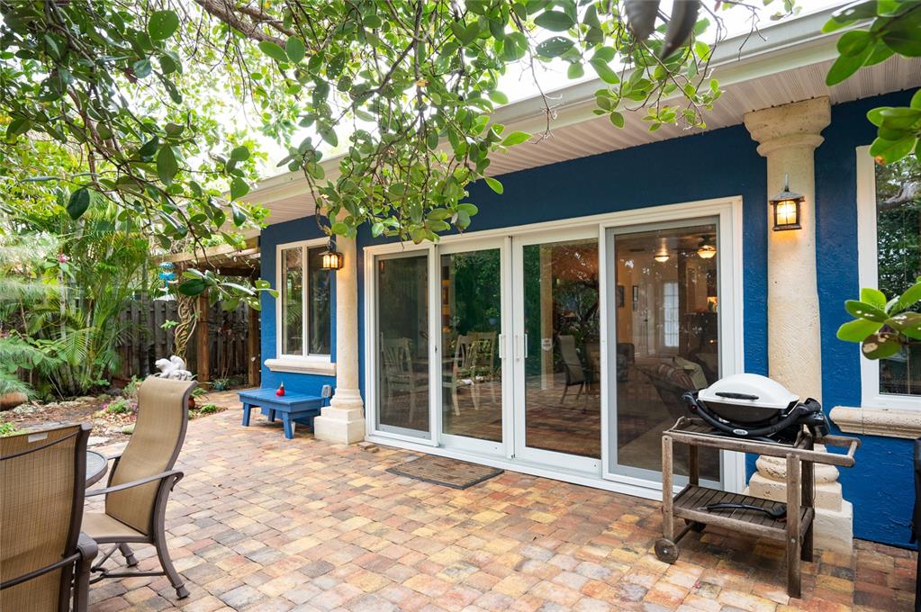 504 58th Street Holmes Beach, FL 34217 - Photo 37 of 42
