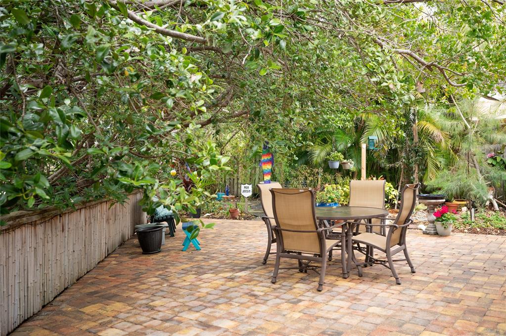 504 58th Street Holmes Beach, FL 34217 - Photo 38 of 42