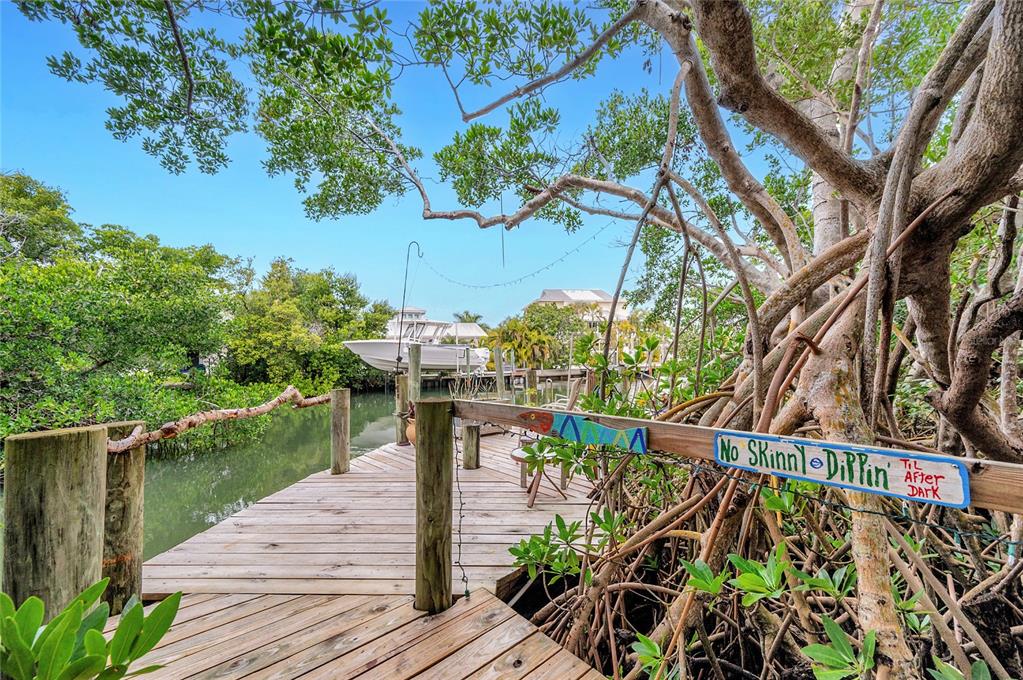 504 58th Street Holmes Beach, FL 34217 - Photo 40 of 42