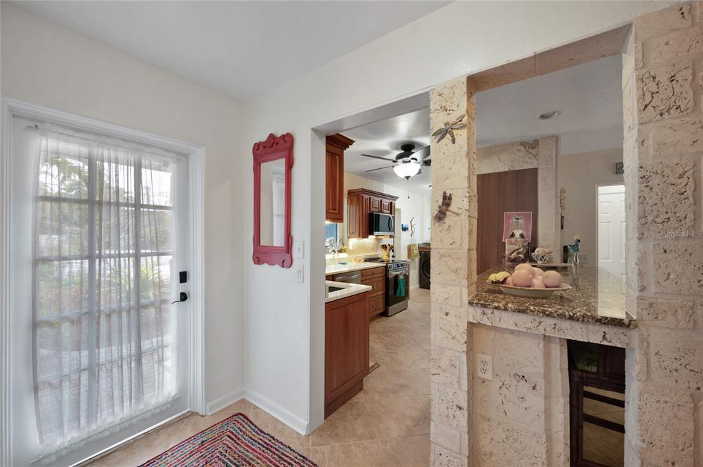 504 58th Street Holmes Beach, FL 34217 - Photo 9 of 42