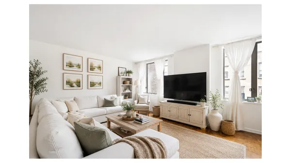 $6,900 | 30 West 61st Street, Unit 11A | Upper West Side