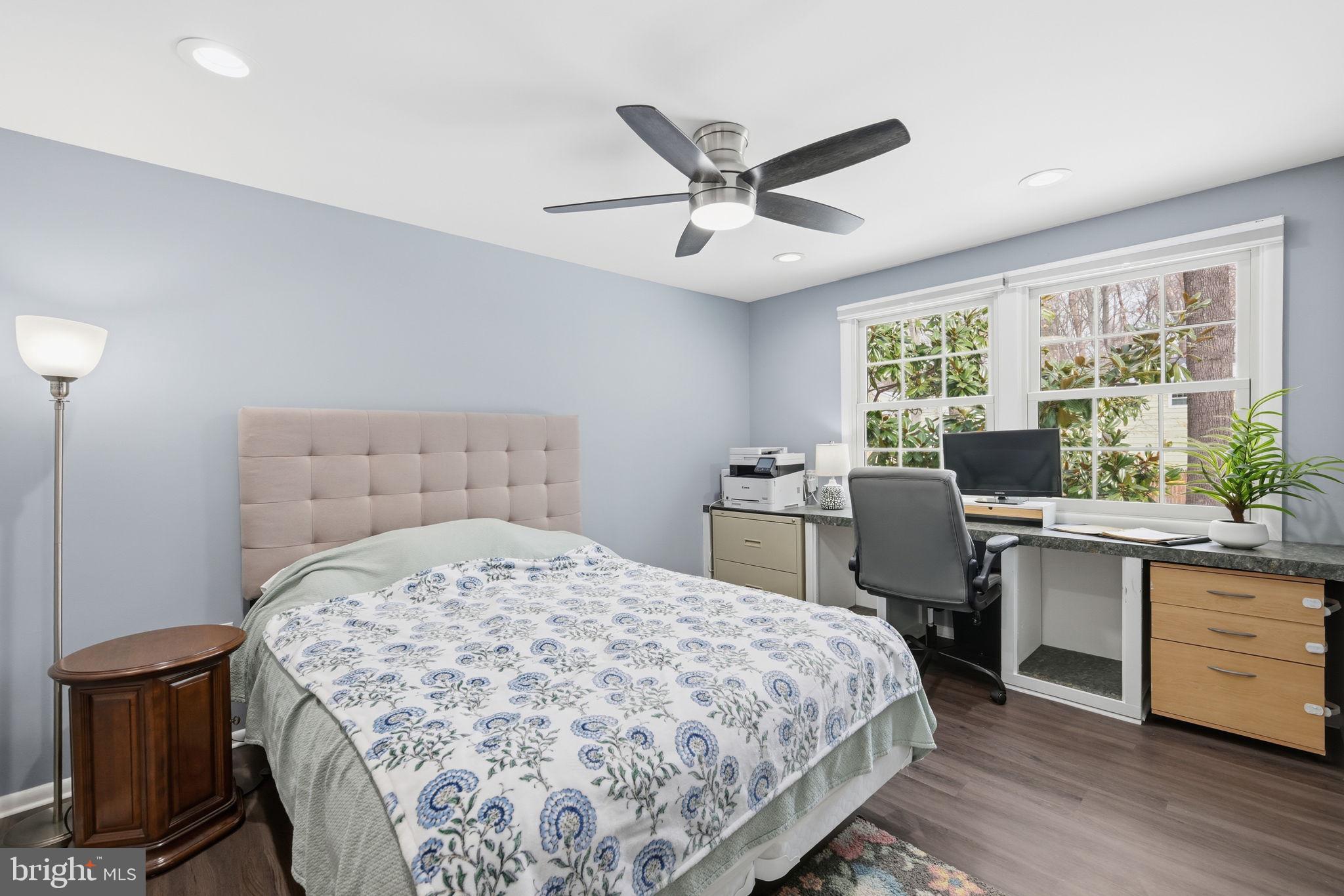 1708 Tarleton Way Crofton, MD 21114 - Photo 19 of 38 a bedroom with a bed and a desk