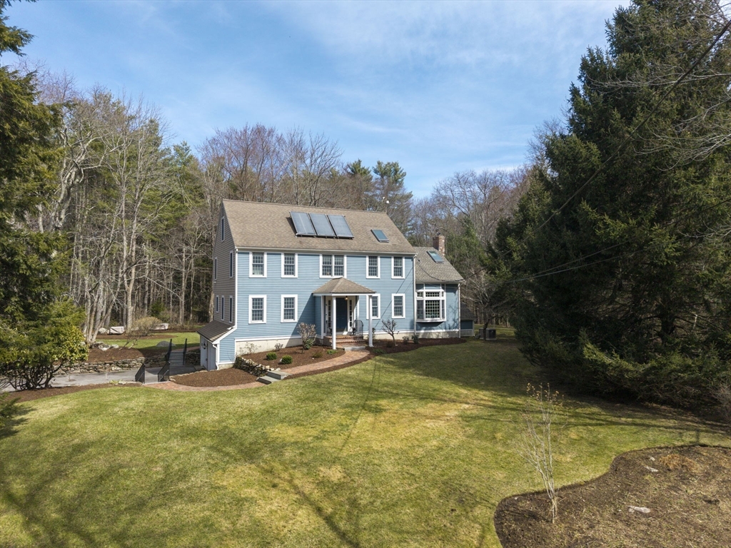 16 Lantern Lane Norwell, MA 02061 - Photo 1 of 40