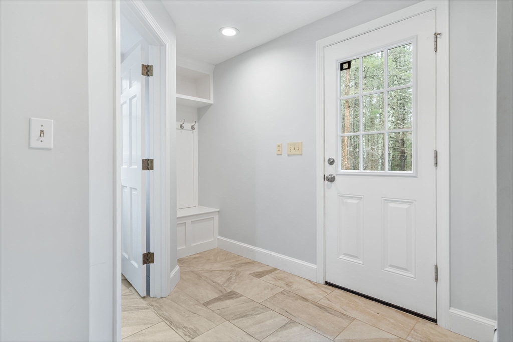 16 Lantern Lane Norwell, MA 02061 - Photo 13 of 40