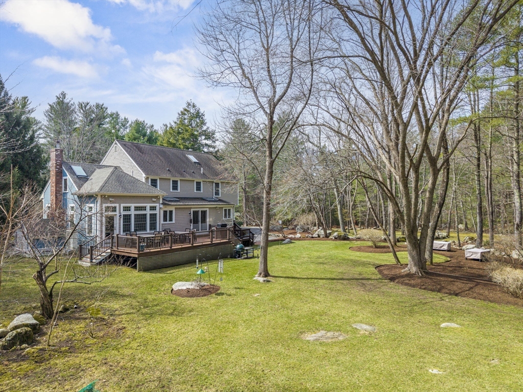 16 Lantern Lane Norwell, MA 02061 - Photo 4 of 40