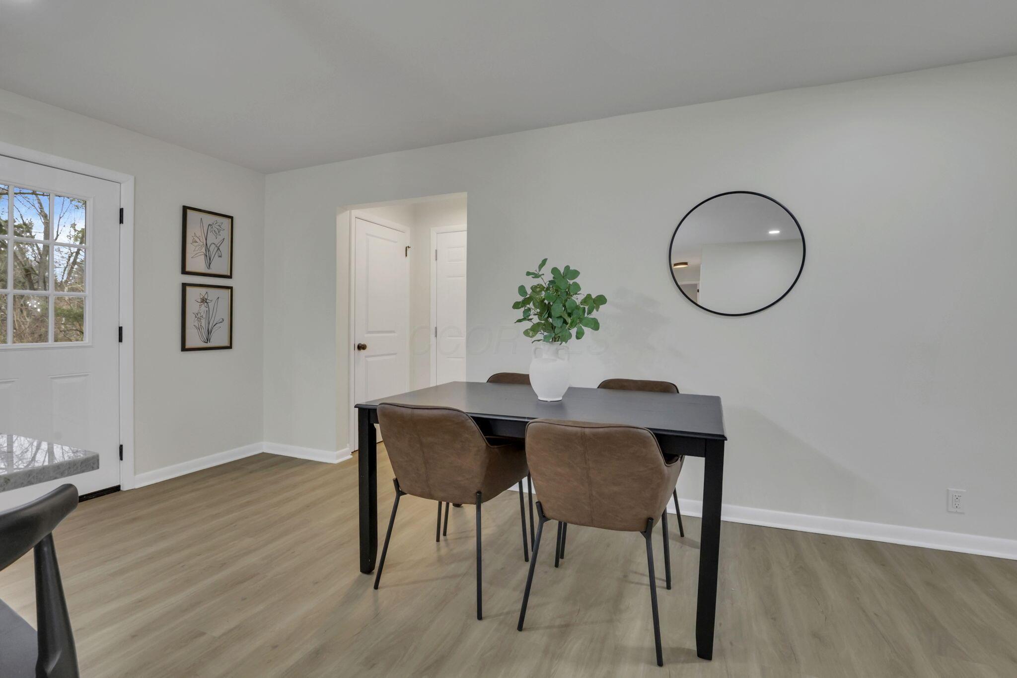115 Hill Road South Pickerington, OH 43147 - Photo 10 of 43 Dining Room / Eating Space