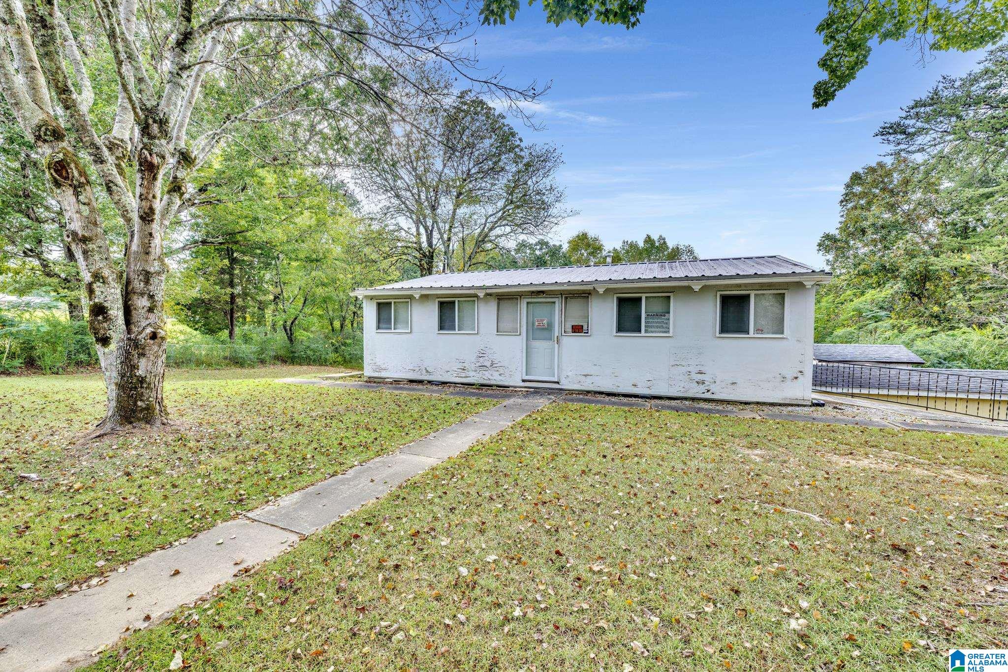 6220 Castle Heights Road Morris, AL 35116 - Photo 1 of 21